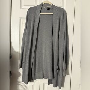 5/$25 Cable & Gauge Light Gray Open Cardigan